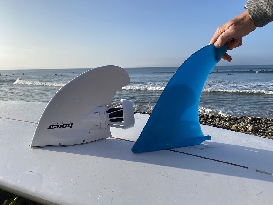 California: pinna da 299 dollari per fare elettrico surf e sup